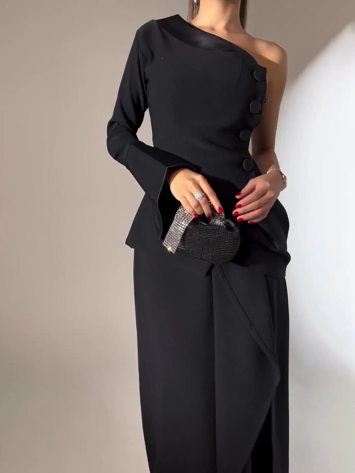 One-piece Single-breasted Top & Irregular Skirt Set Collumbiana