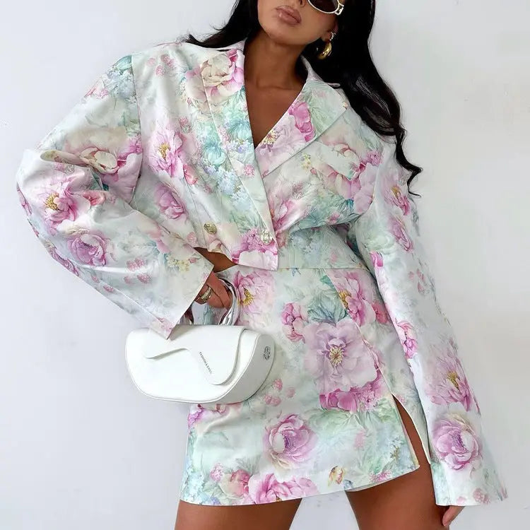 Fashion Loose-fitting Long Sleeves Polo Collar Top Skirt Outfit Collumbiana