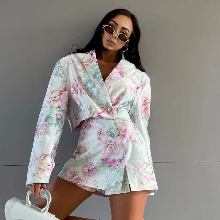 Fashion Loose-fitting Long Sleeves Polo Collar Top Skirt Outfit Collumbiana